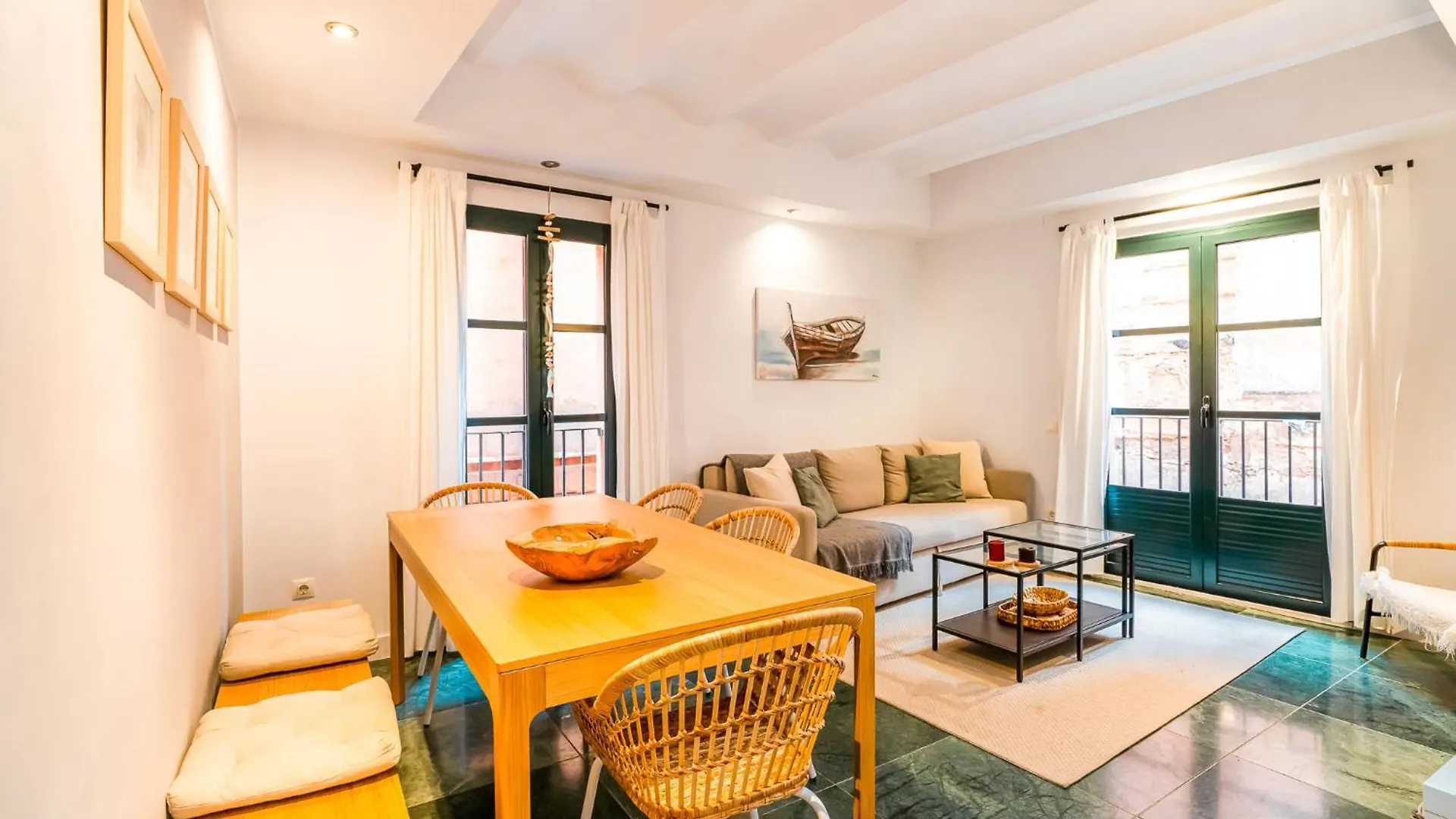 Precioso Apartamento Civaderia Tarragona Catedral España